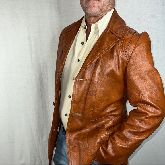 Vintage Leather Jacket - Picture 2 of 7